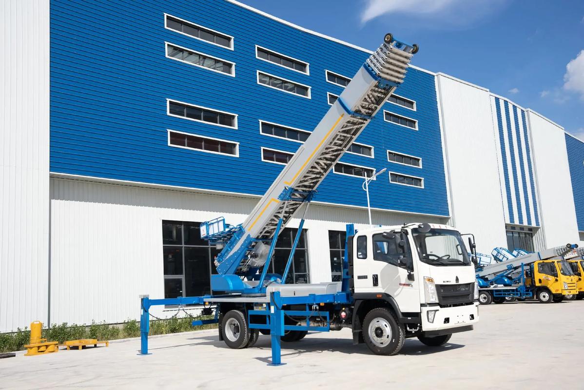 青田县小型云梯车上料车租赁多少钱